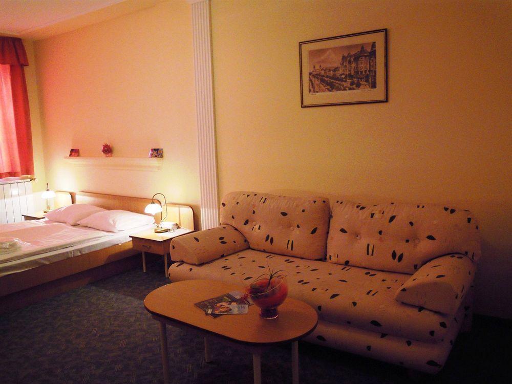 Platan Hotel Debrecen Servizi foto